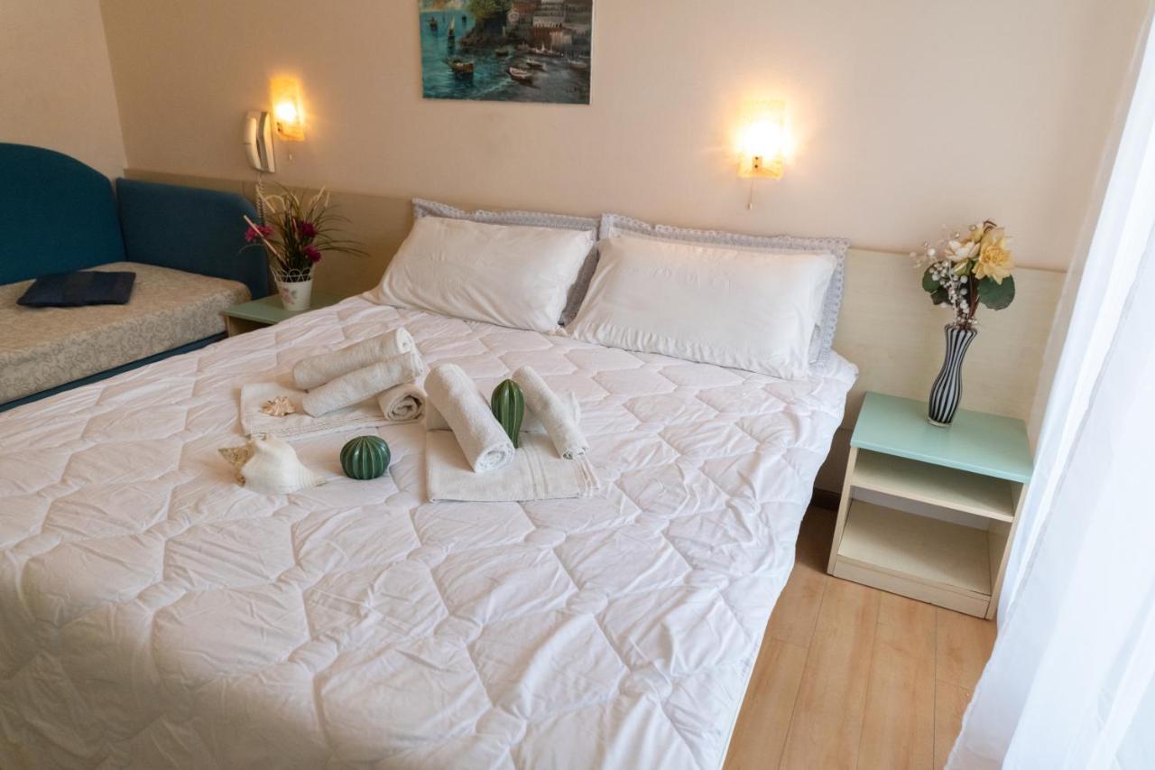 Hotel Jupiter Cattolica Ngoại thất bức ảnh