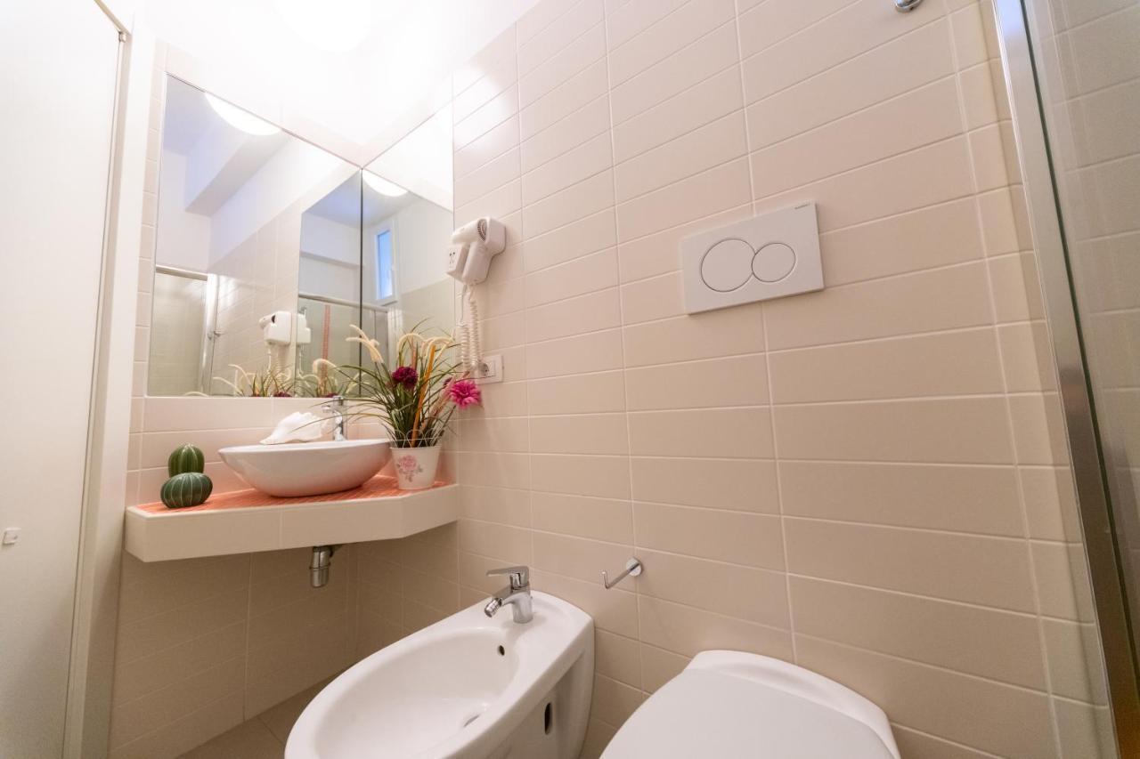 Hotel Jupiter Cattolica Ngoại thất bức ảnh